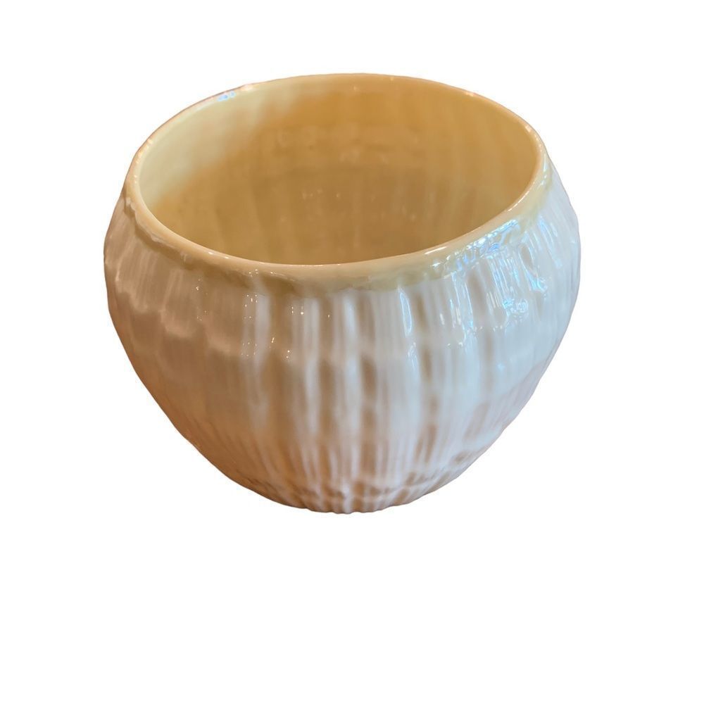 Vintage Belleek Irish Limpet Yellow Pottery Bowl